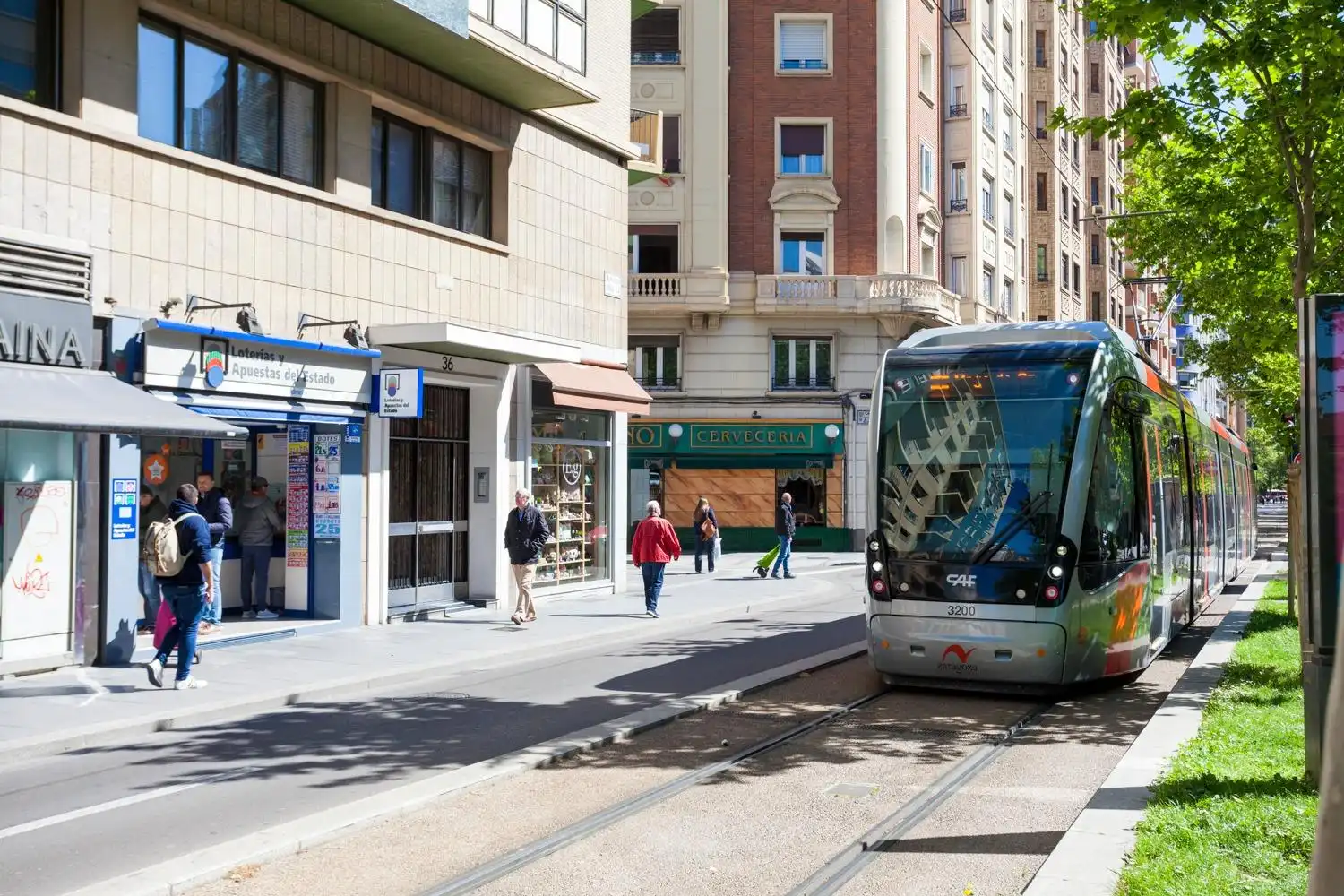 Vista exterior de Piso en venta en Zaragoza con Calefacción