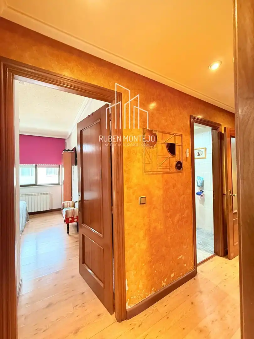 Piso en venta en Salamanca con Calefacción, Terraza y Balcón