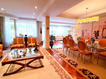 Ático con ascensor en venta en Barrio de Salamanca