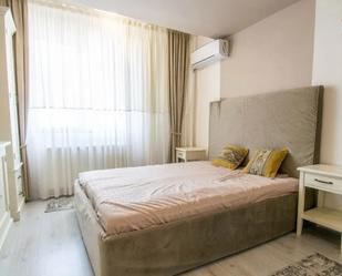 Bedroom of Apartment to rent in  Madrid Capital  with Air Conditioner and Balcony