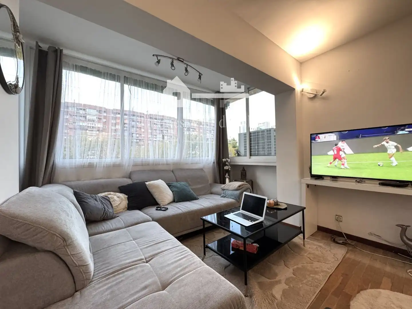 Sala d'estar de Pis en venda en Barcelona amb Aire condicionat, Calefacció i Terrassa