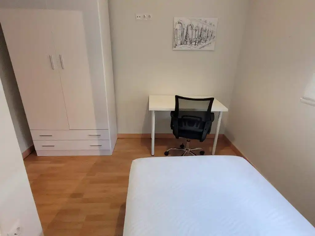 Bedroom of Flat for rent in Medina del Campo  with Heating, Furnished and Oven