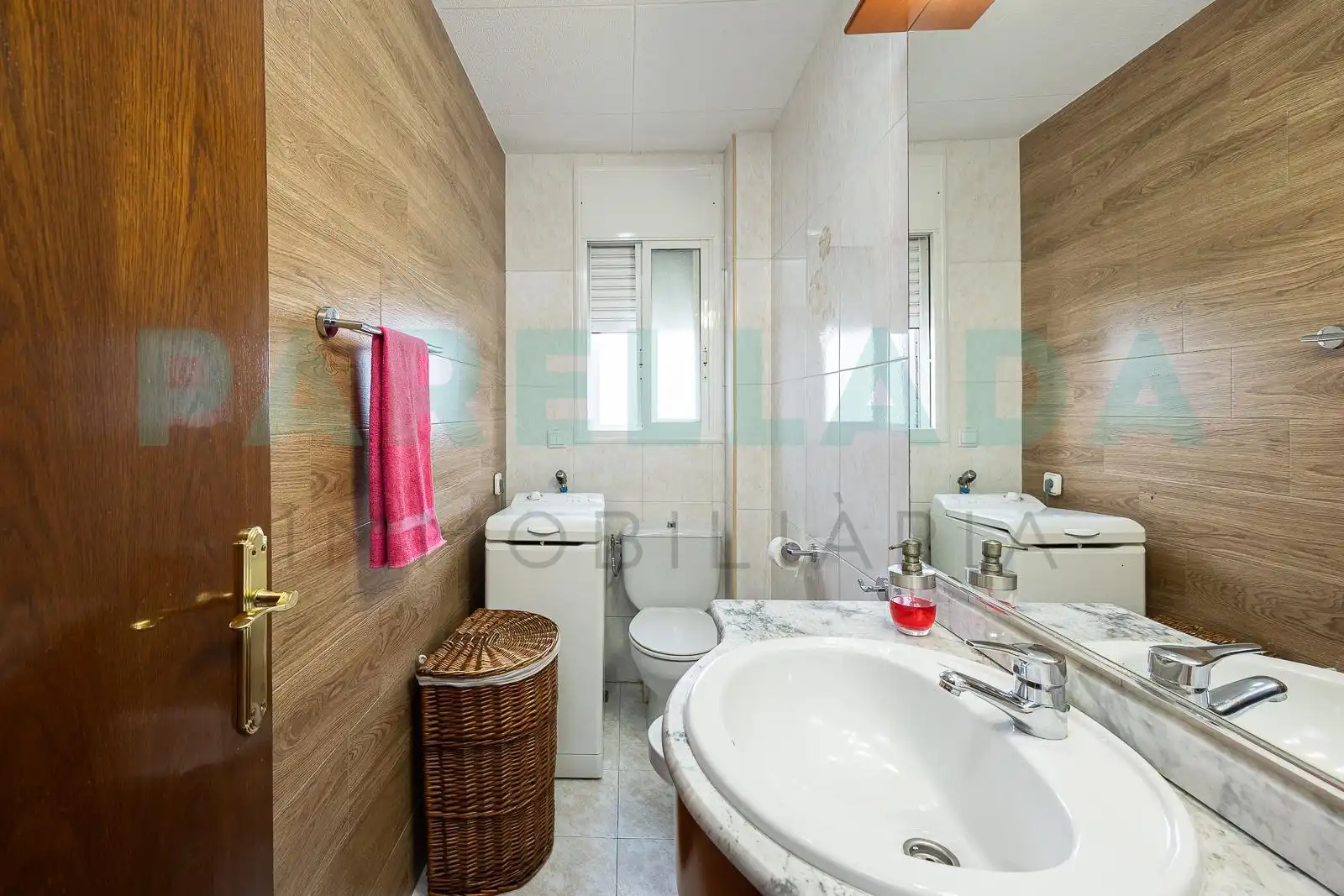 Baño de Casa o chalet en venta en Badalona con Aire acondicionado, Calefacción y Jardín privado