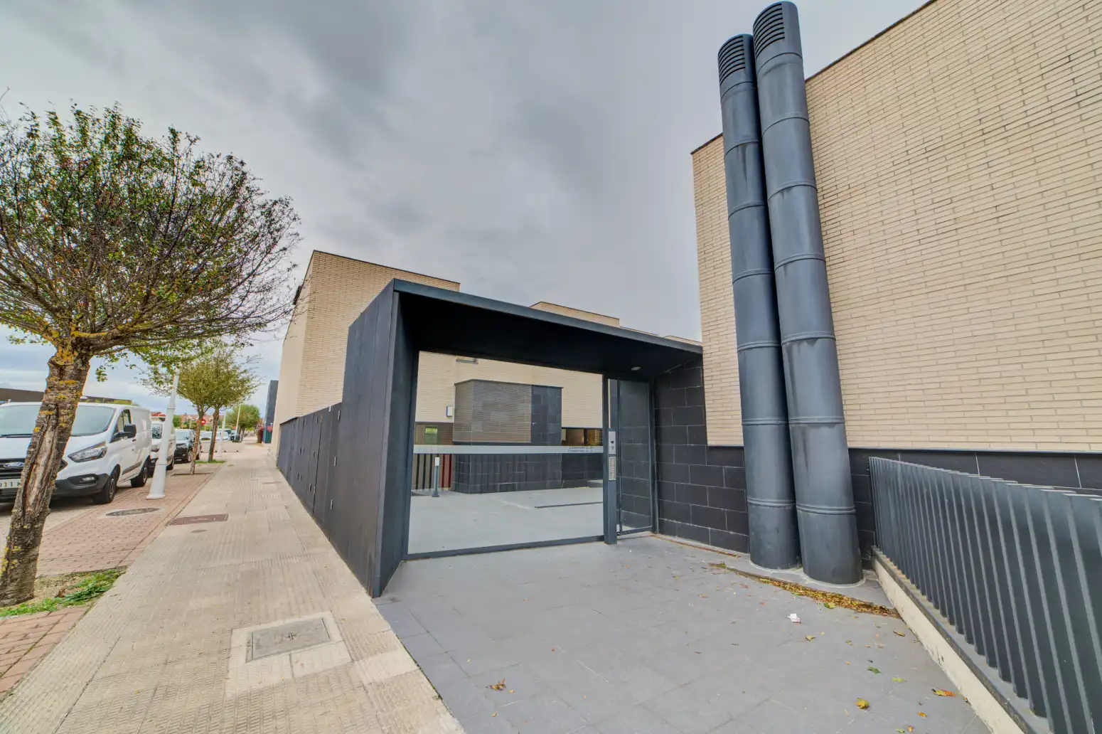 Vista exterior de Casa o chalet de alquiler en Zizur Mayor / Zizur Nagusia con Calefacción, Jardín privado y Parquet