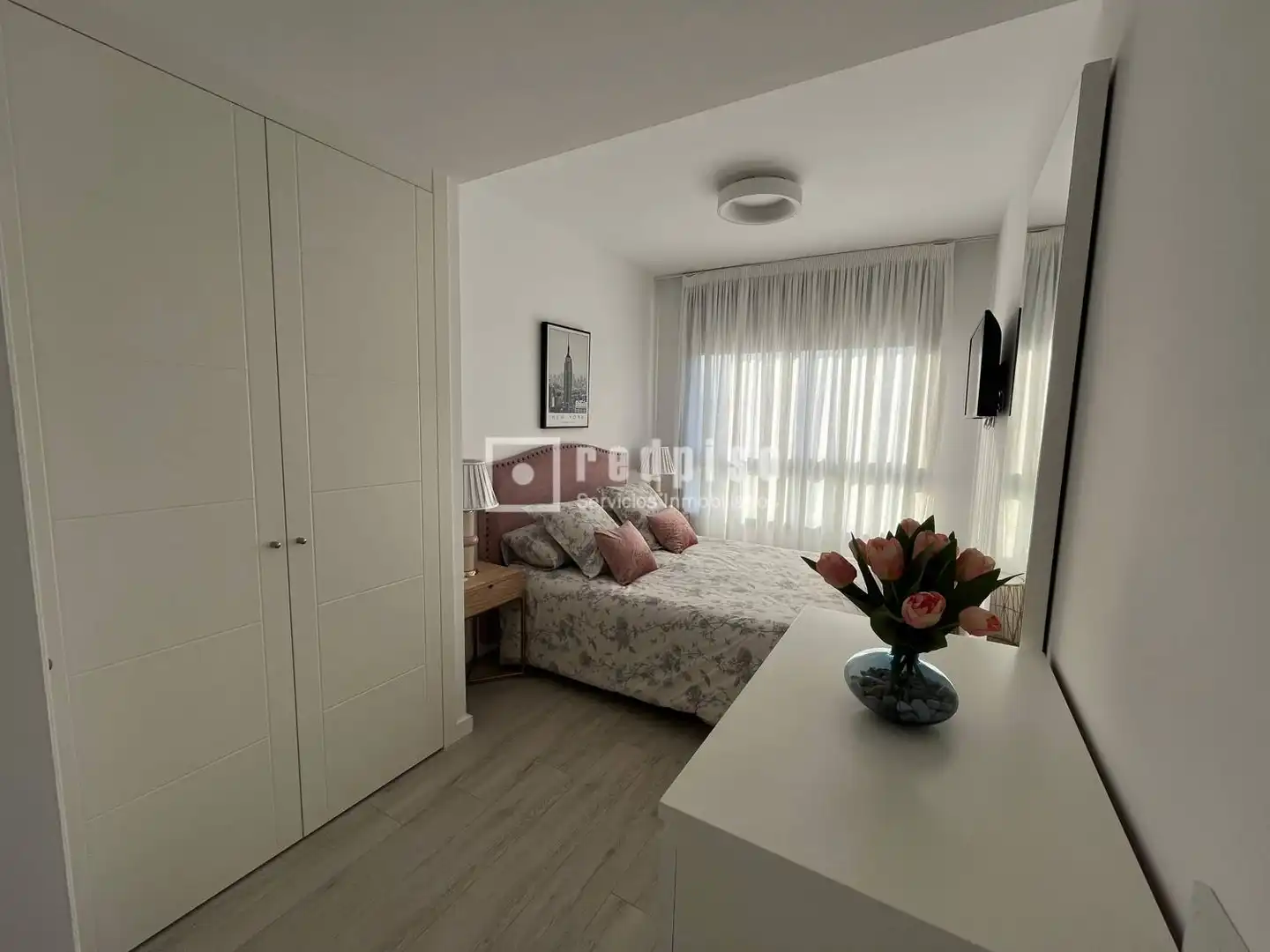 Schlafzimmer von Dachboden zur Miete in Málaga mit Klimaanlage, Privatgarten und Terrasse