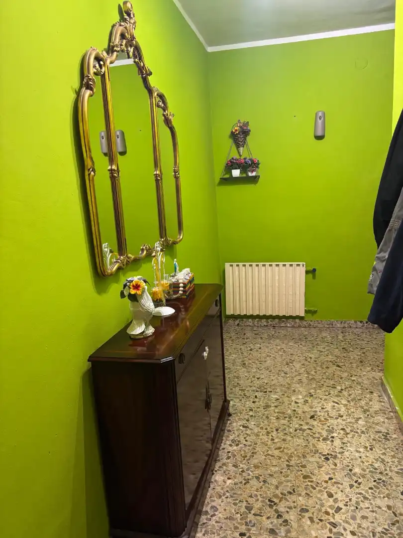 Pis en venda en Oviedo  amb Calefacció, Parquet i Moblat