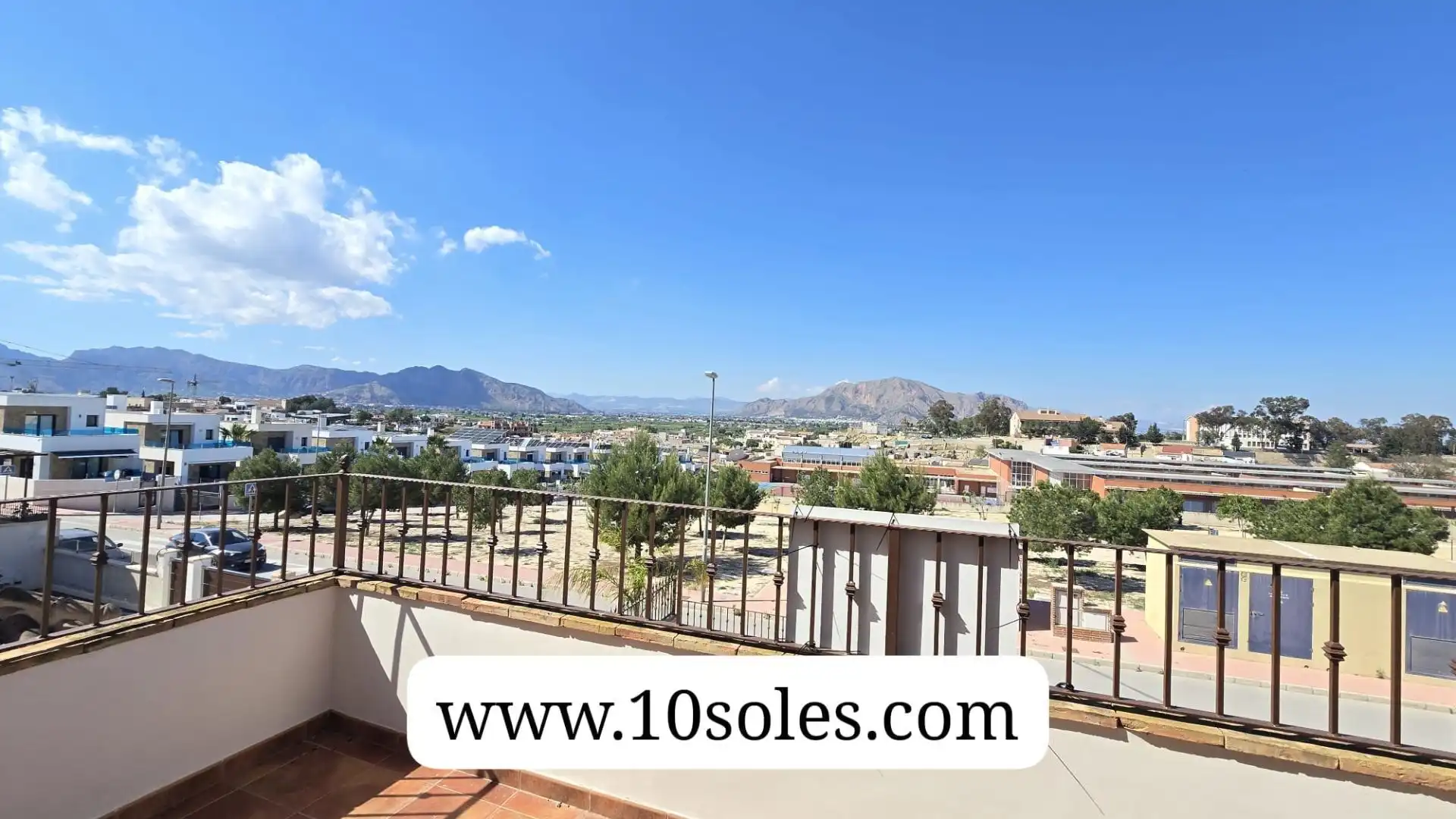 Terraza de Casa adosada en venta en Bigastro con Terraza, Trastero y Piscina