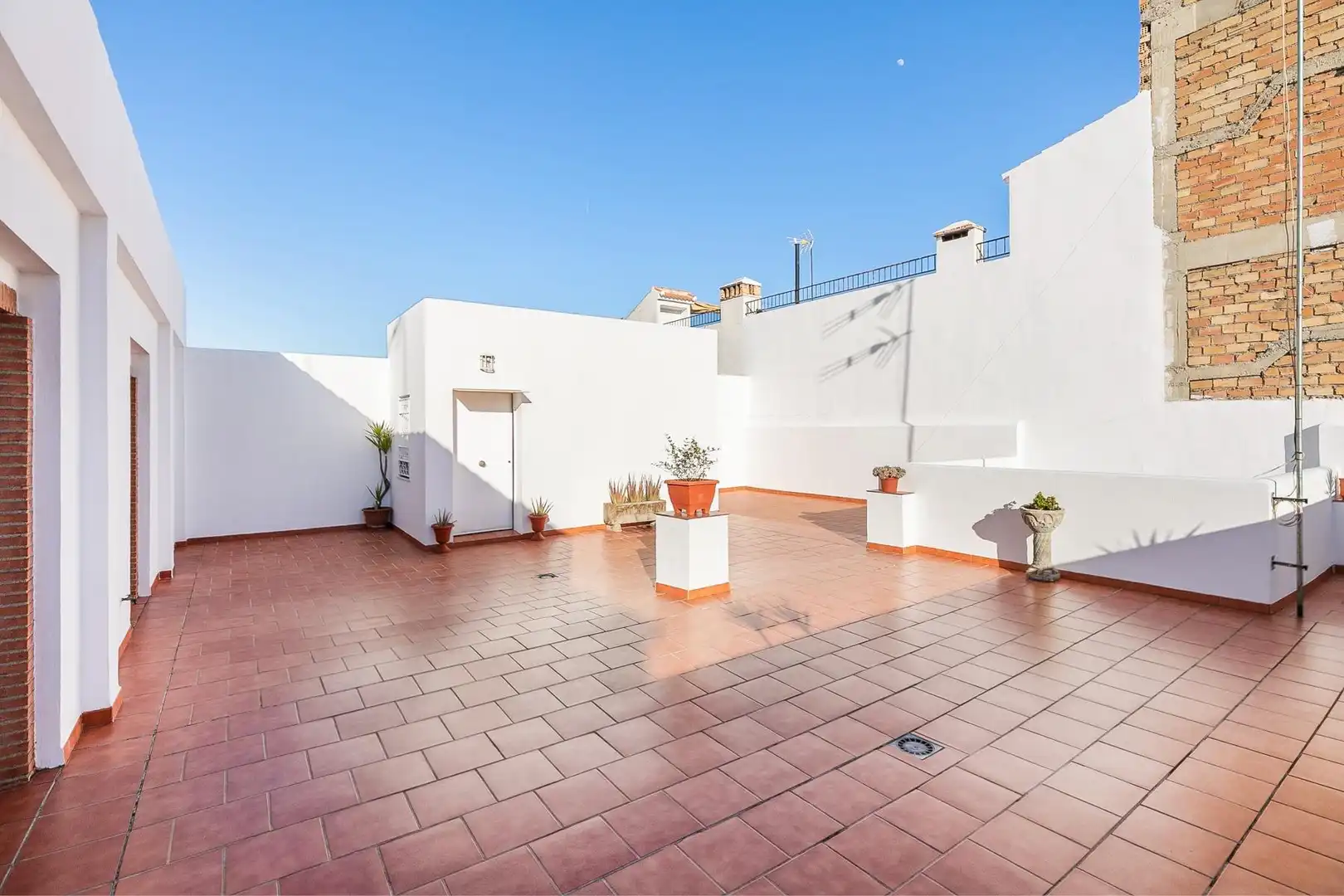 Houses for sale in Calle ZAMORA, Campus de la Salud
