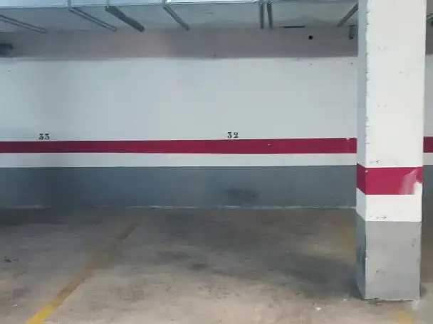 Parking of Garage for rent in Dénia