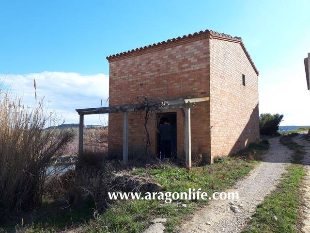 Casa-chalet en Venta en Fabara