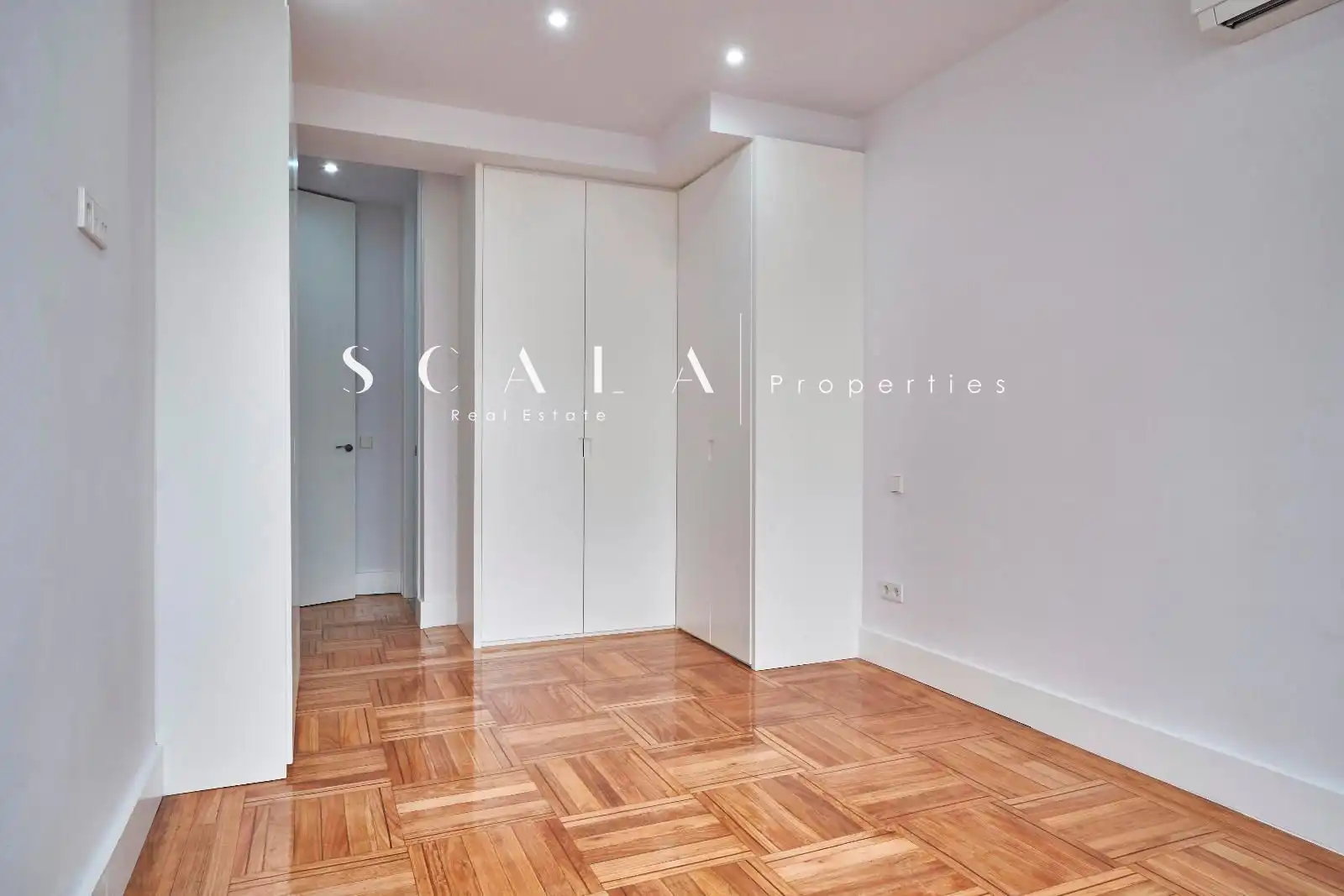 Piso con ascensor en venta en Conde de Peñalver, imagen 15