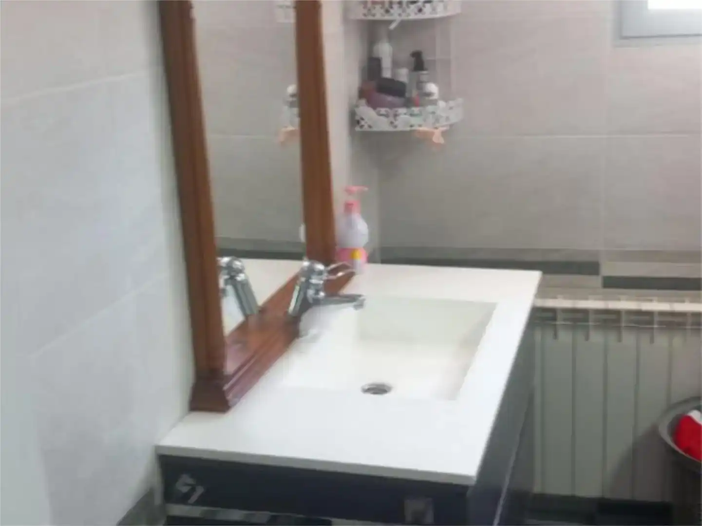 Bany de Pis en venda en Almonacid de la Sierra, Zaragoza