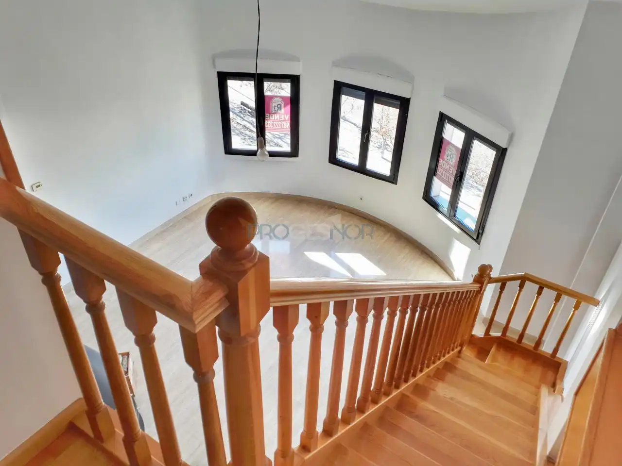 Duplexes for rent in León Capital   with Heating and Parquet flooring