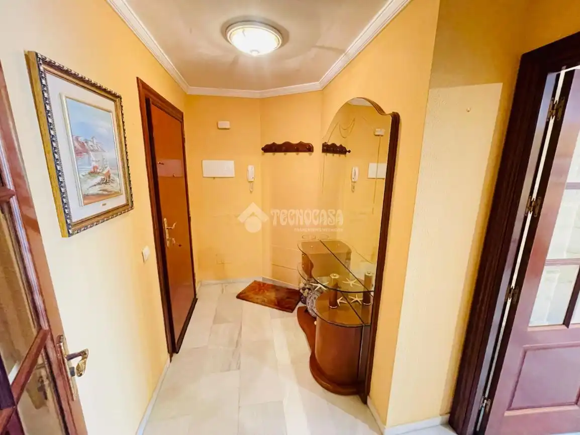 Flat for sale in Fuengirola  with Balcony