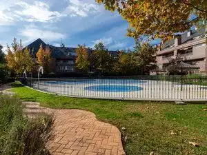 Swimming pool of Flat for sale in Villanueva del Pardillo  with Heating and Community pool