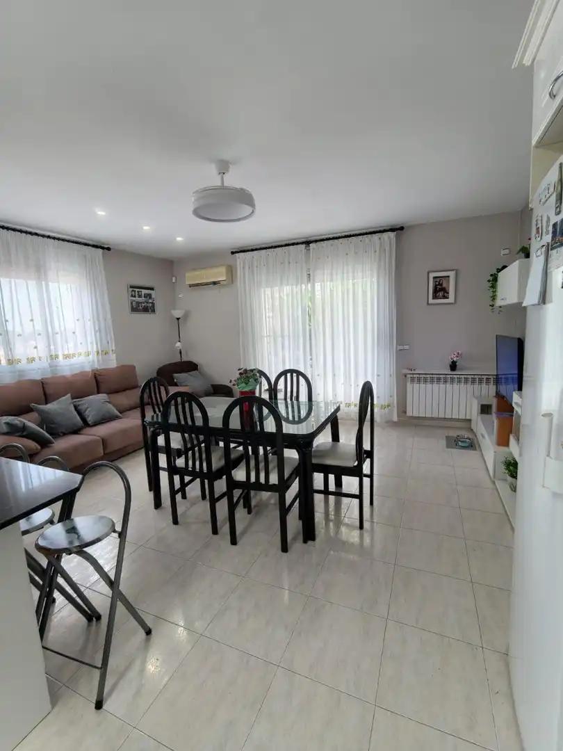 Menjador de Casa o xalet en venda en Valls amb Aire condicionat, Calefacció i Jardí privat