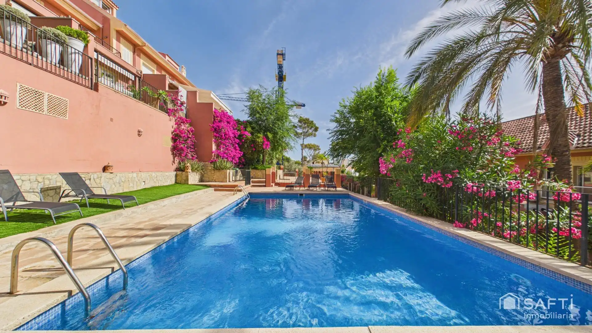 Swimming pool of Detached homes for sale in Calvià  with Air Conditioner, Terrace and Balcony