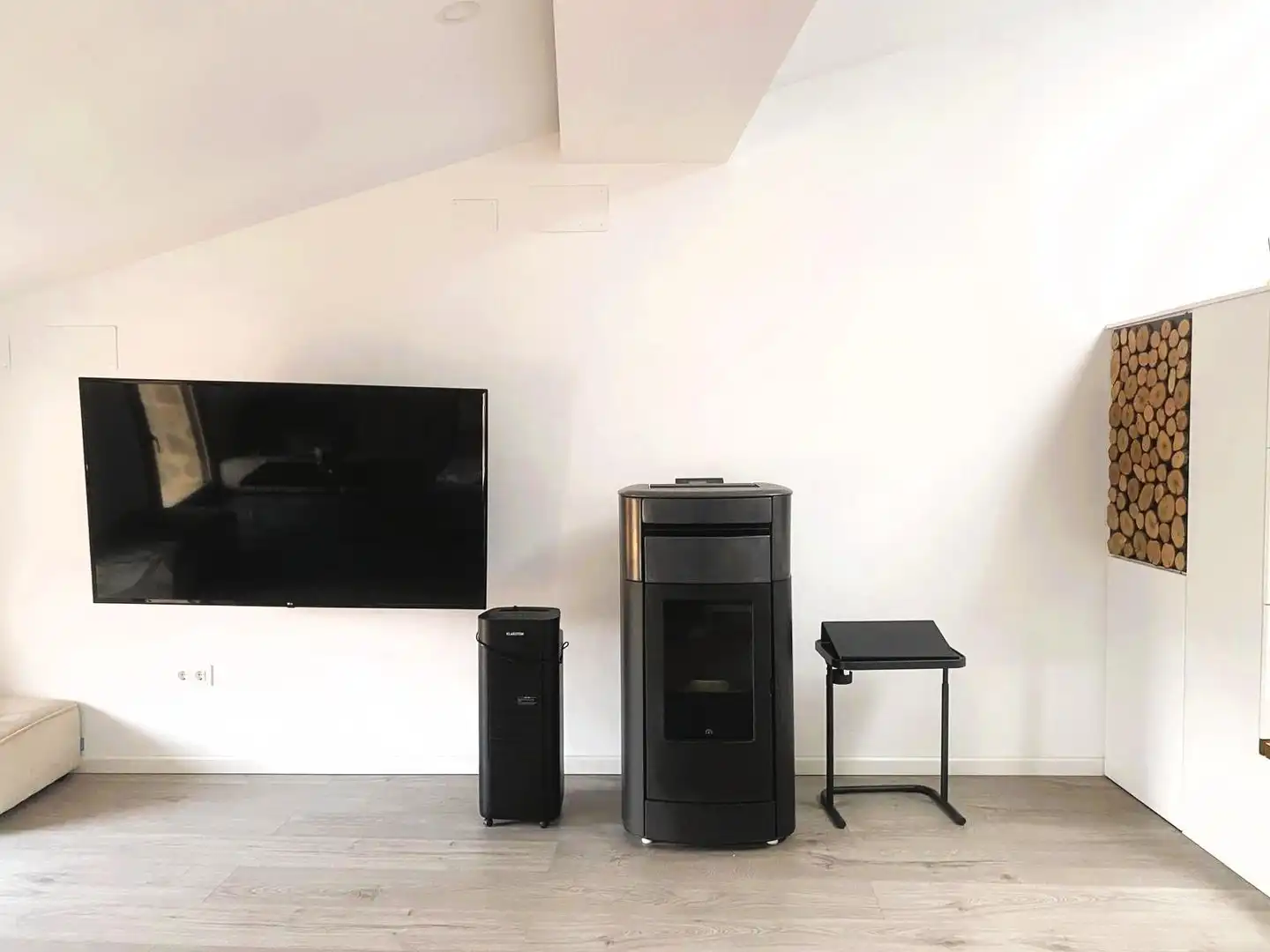 Sala d'estar de Finca rústica en venda en Olba amb Calefacció i Moblat