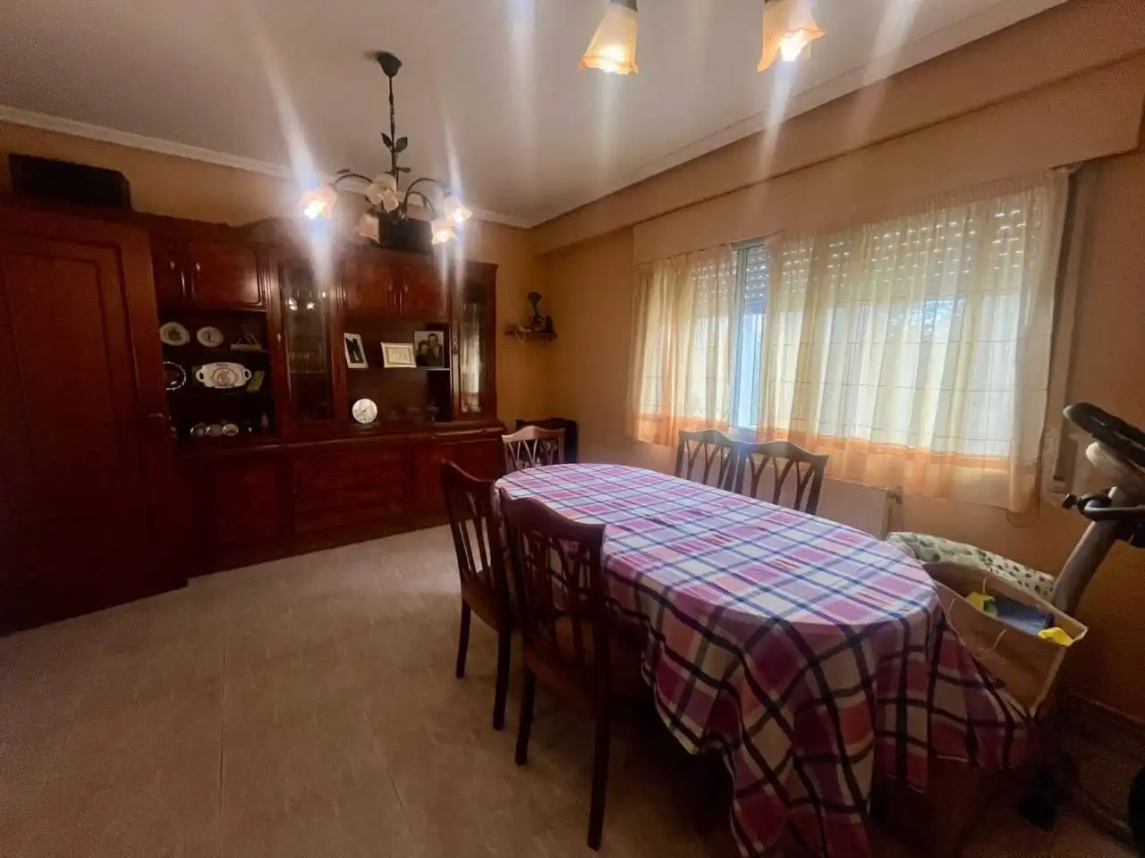 Comedor de Casa o chalet en venta en Cambre  con Jardín privado, Terraza y Amueblado