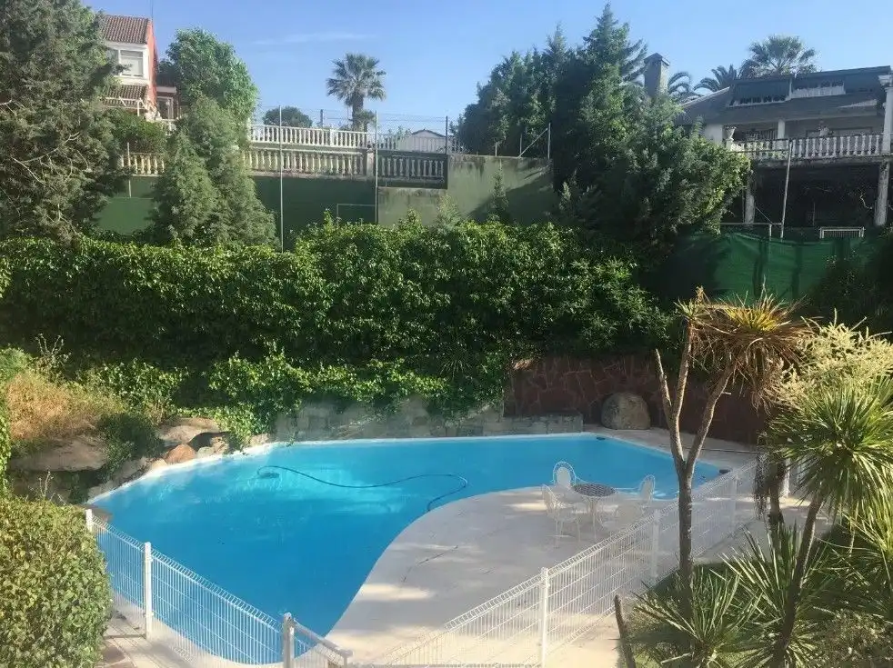 Piscina de Casa o chalet en venta en Móstoles con Calefacción, Jardín privado y Terraza