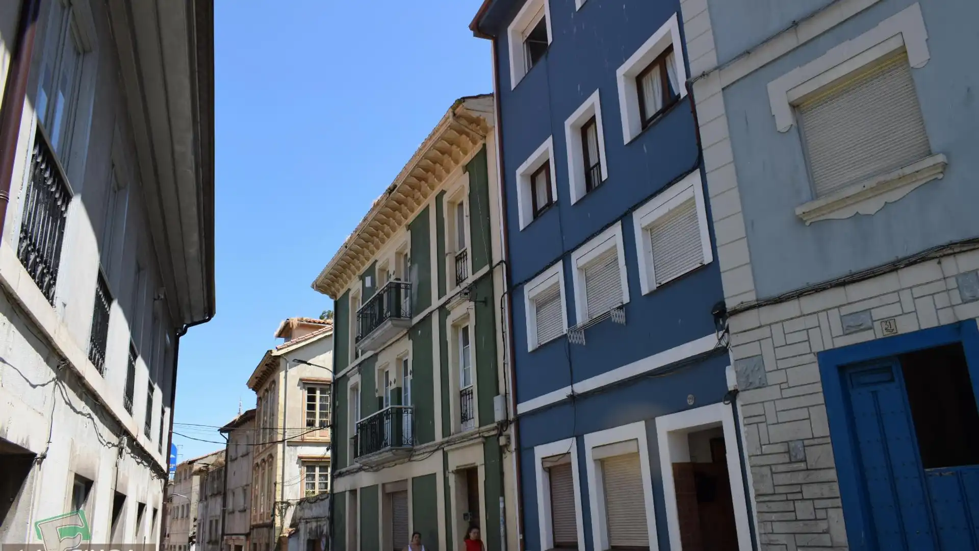 Außenansicht von Wohnung zum Verkauf in Cudillero mit Terrasse und Abstellraum