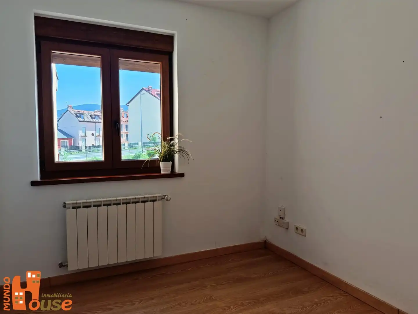 Bedroom of Flat for rent in Real Sitio de San Ildefonso  with Heating