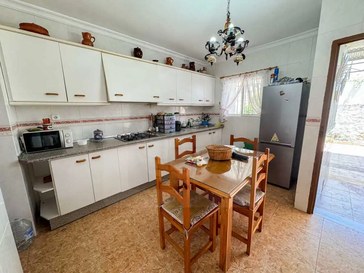 Casa adosada en venda a Calle Cabrera, 2, Cártama pueblo