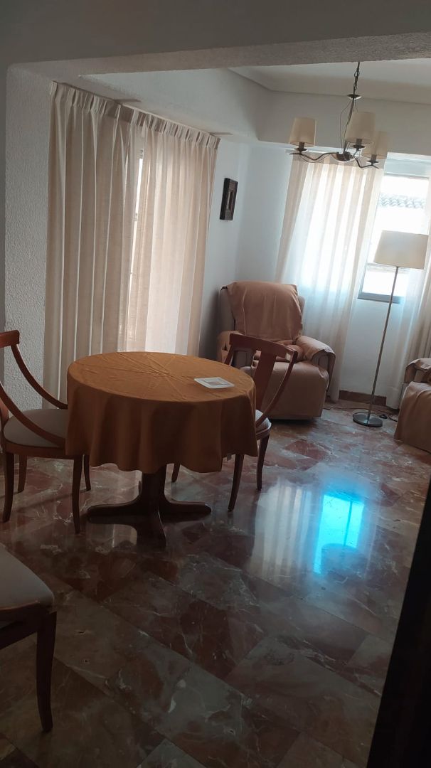 Living room of Flat for sale in Burjassot  with Terrace, Furnished and Balcony