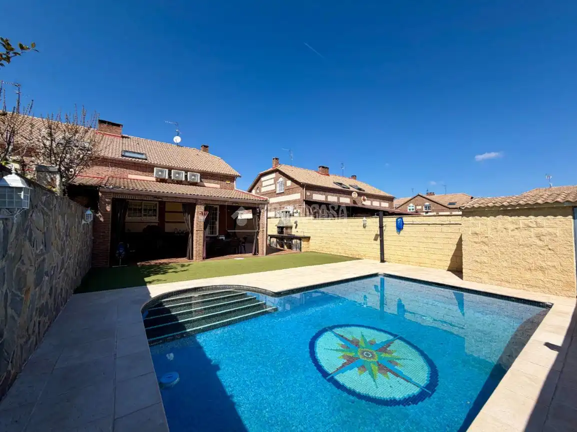 Detached homes for sale in Villanueva de la Torre