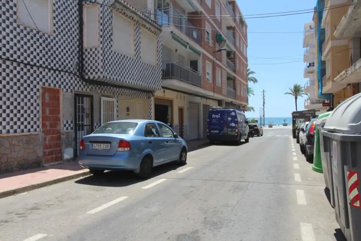 Vista exterior de Apartament en venda en Torrevieja amb Terrassa