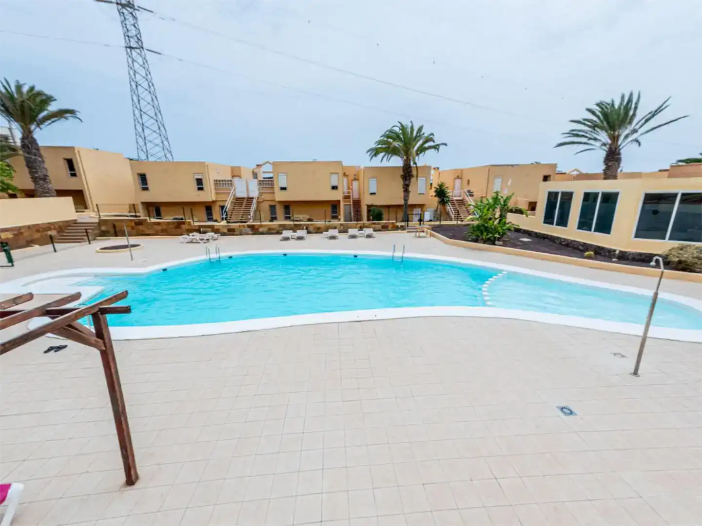 Schwimmbecken von Wohnung zum Verkauf in Pájara mit Klimaanlage und Schwimmbad