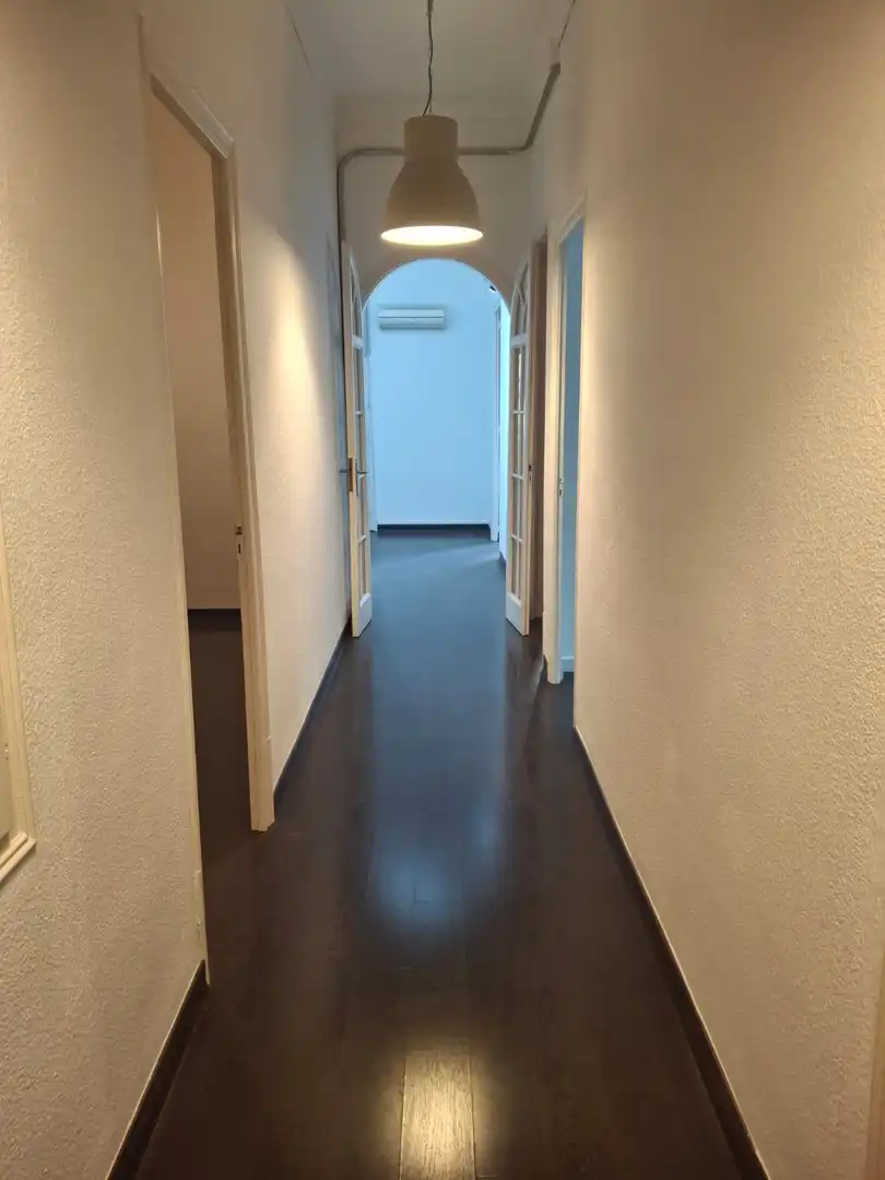 Office for rent in Barcelona  with Air Conditioner