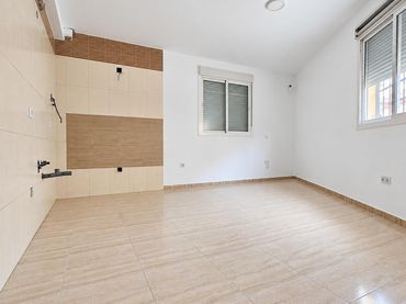 Apartament en venda a Calle Galileo 24
