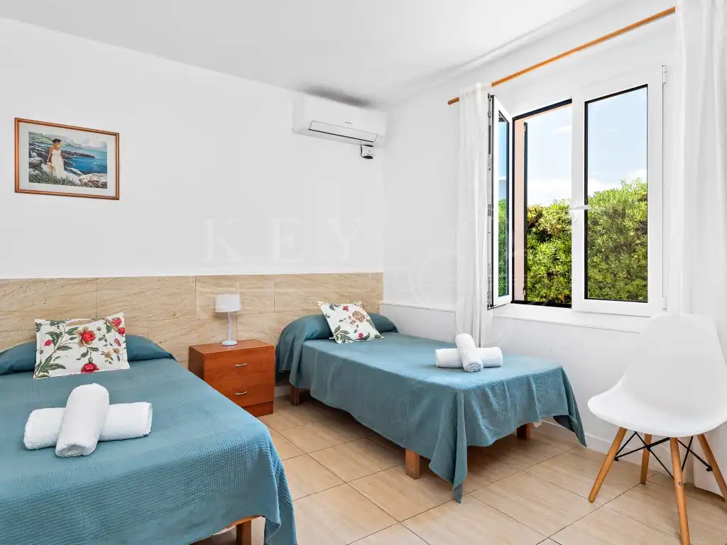 Casa con terraza en venta en Cala Blanca, imagen 21