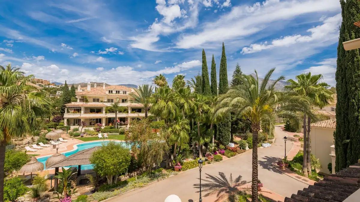 Ático con piscina en venta en Nueva Andalucía, imagen 10