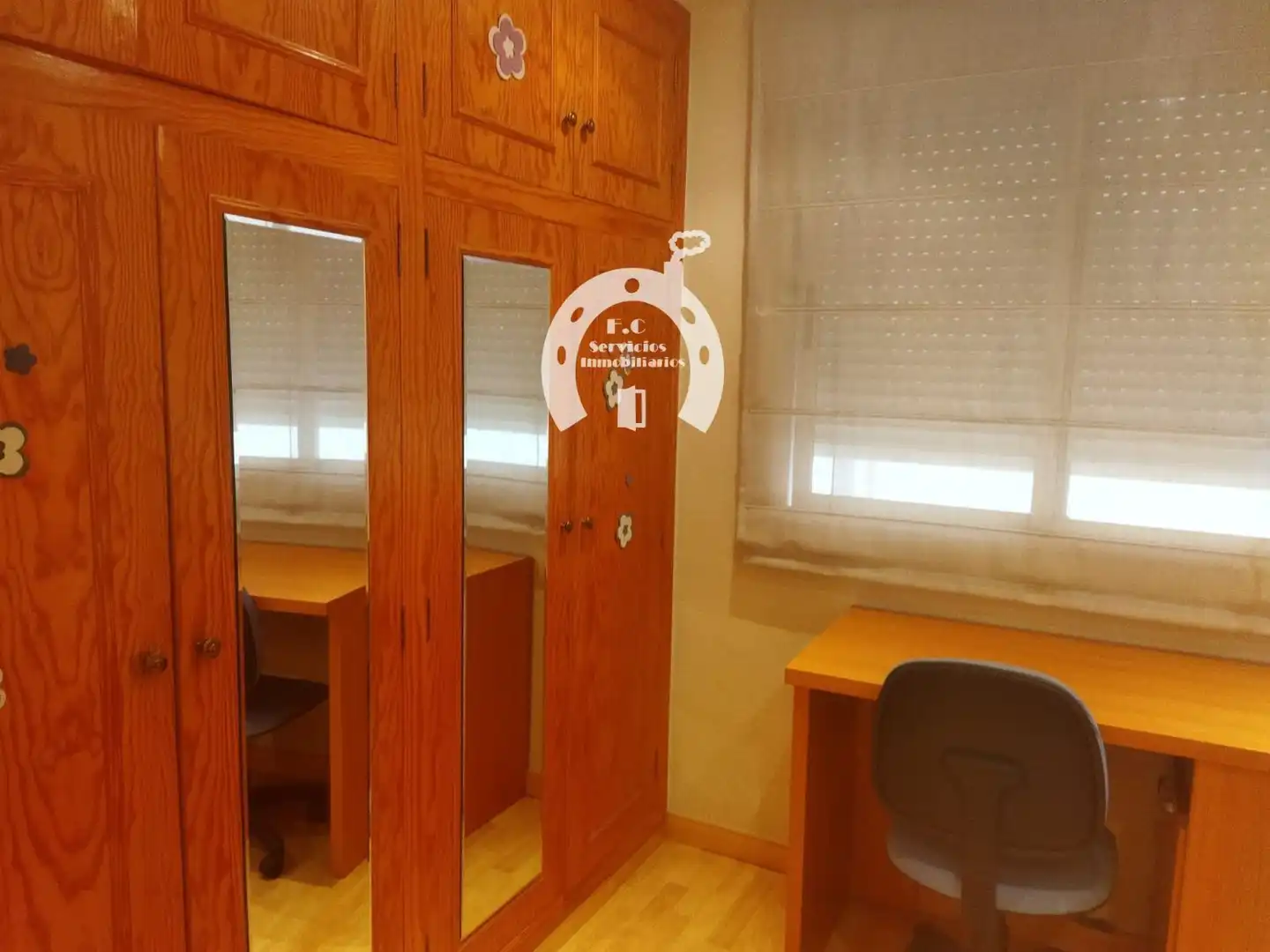 Piso en venta en Diego Fuentes Serrano, Plaza Crevillente - Antiguos Juzgados - El Asilo