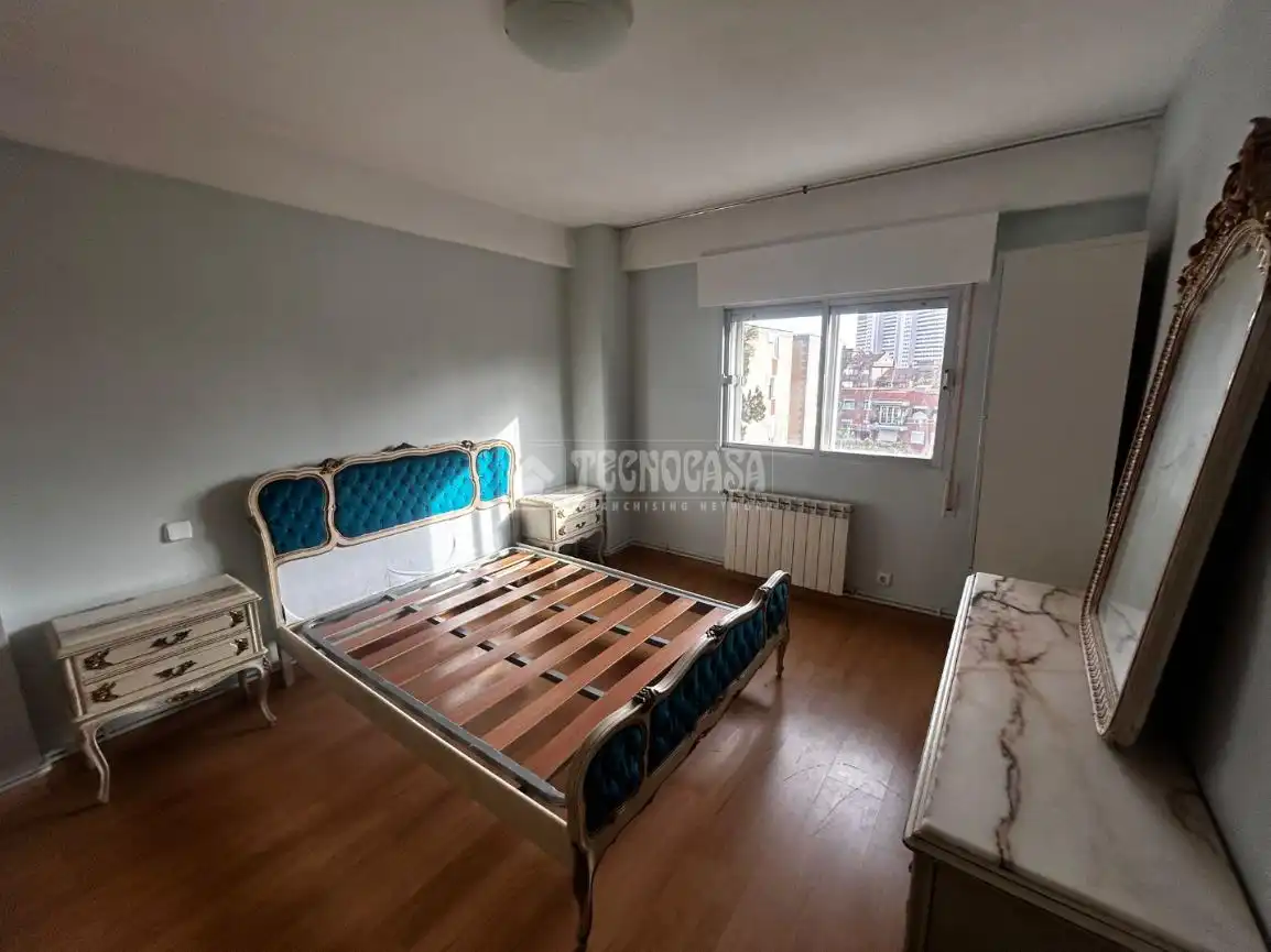 Habitación de Piso en venta en Madrid