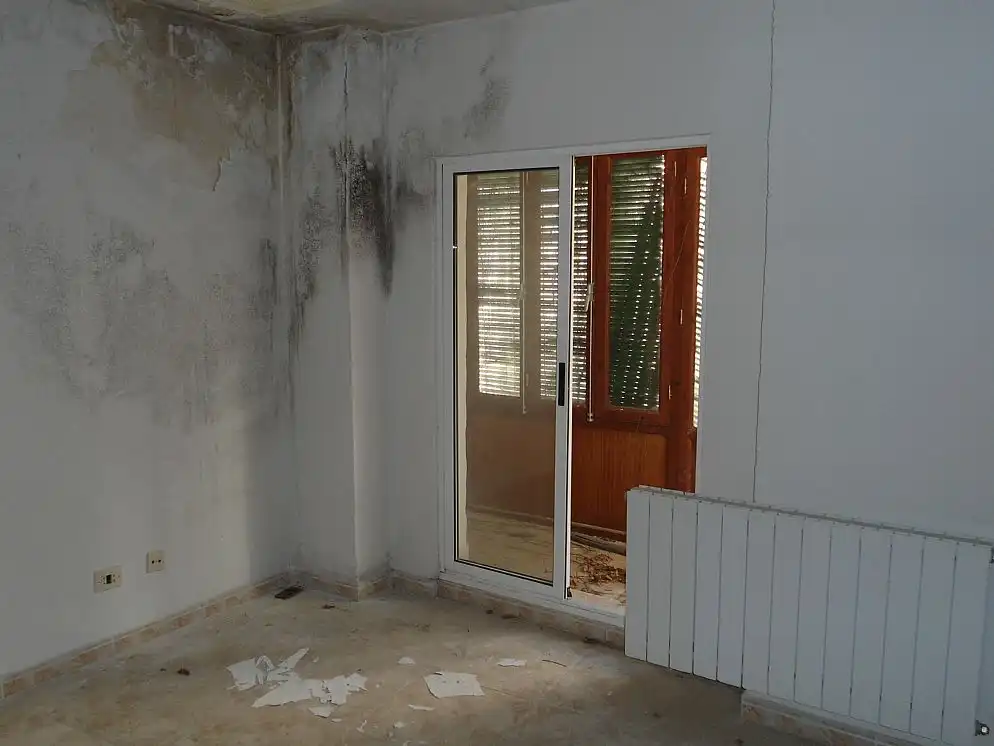 Casa adosada en venda a C/ Ancha , Baza