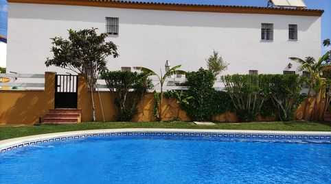 Foto 2 von Einfamilien-Reihenhaus zur Miete in Avenida 28 de Febrero, 70, Conil, Conil de la Frontera