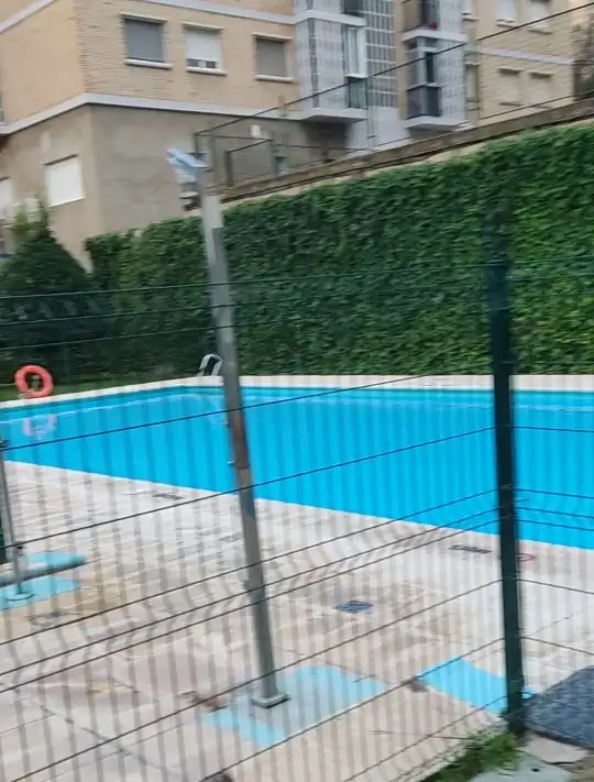 Schwimmbecken von Wohnung zum Verkauf in Delicias