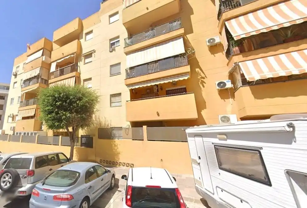 Flat with lift for sale in Calle ZULOAGA