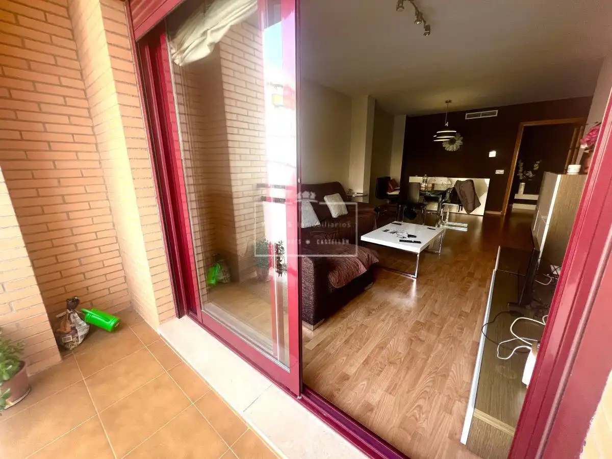 Piso en venta en Castellón de la Plana / Castelló de la Plana con Aire acondicionado, Calefacción y Terraza