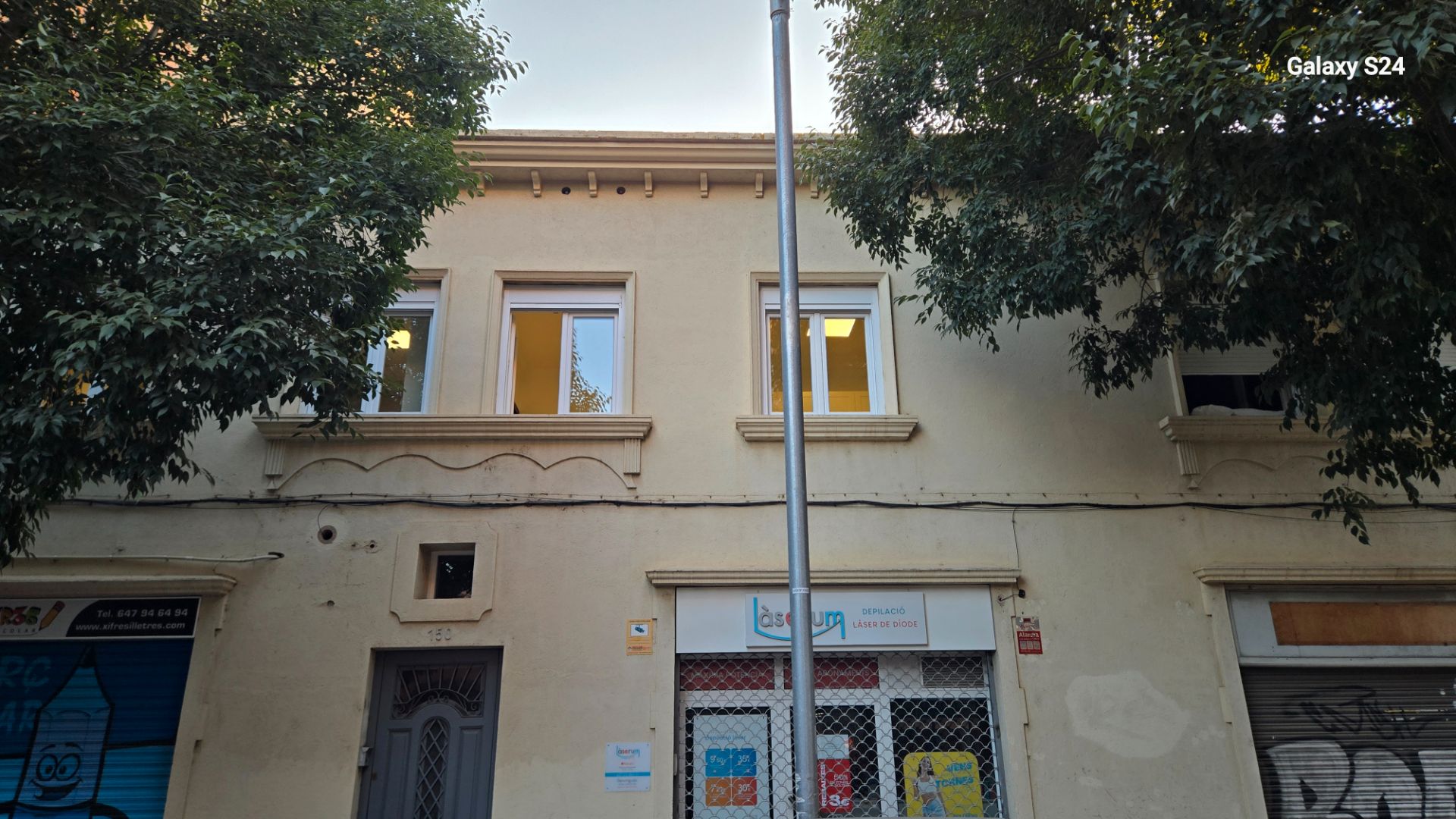 Exterior view of Attic to rent in Girona Capital  with Heating, Terrace and Furnished