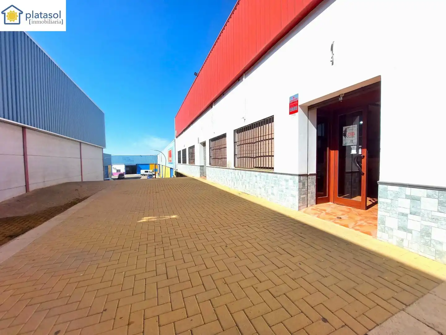Locale commerciale in vendita a Gerena, imagen 2