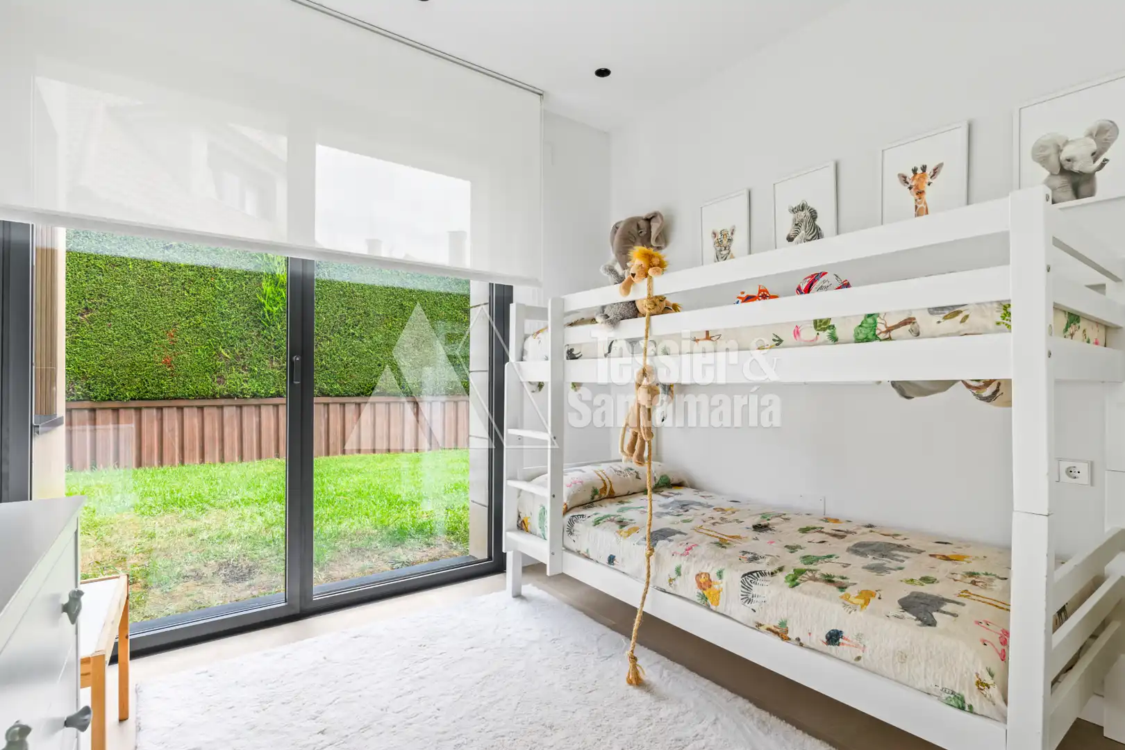 Habitación de Casa o chalet en venta en Gijón  con Calefacción, Jardín privado y Terraza