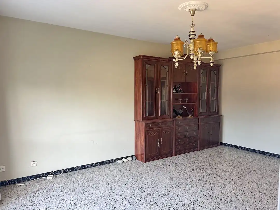 Sala d'estar de Pis en venda en Colunga amb Terrassa