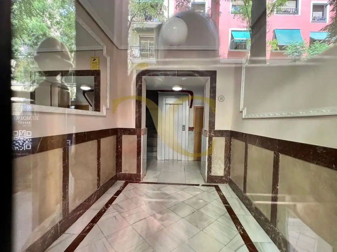 Appartement compact avec ascenseur à vendre à Calle de Fernán González, imagen 7