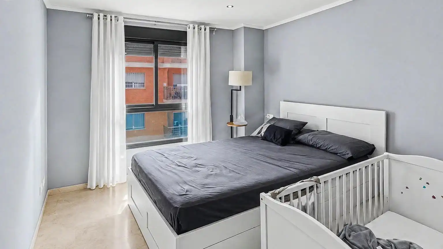 Bedroom of Flat for sale in Oliva  with Air Conditioner, Heating and Terrace