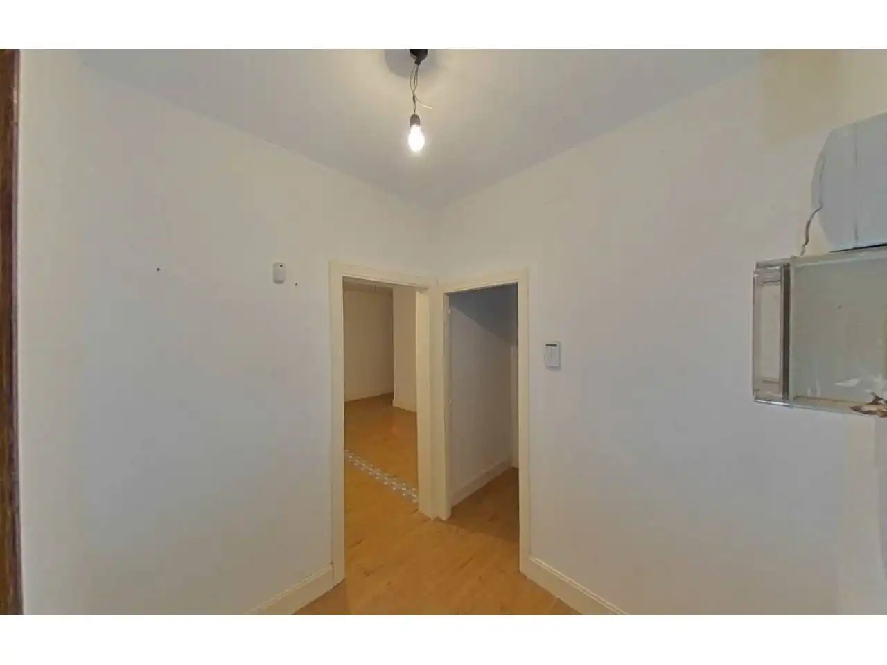 Flat for sale in Barcelona  with Parquet flooring and Storage room