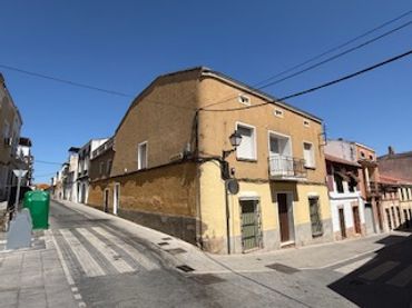 House for sale in Don Benito